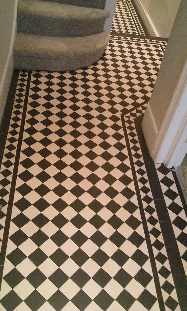 Tessalated/Victorian Checkerboard tiling pattern